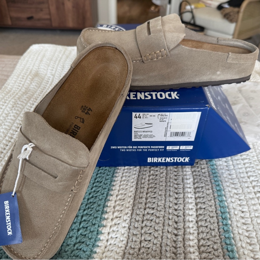NIB SOLD OUT Birkenstock Naples Wrapped, the IT shoe for Fall.